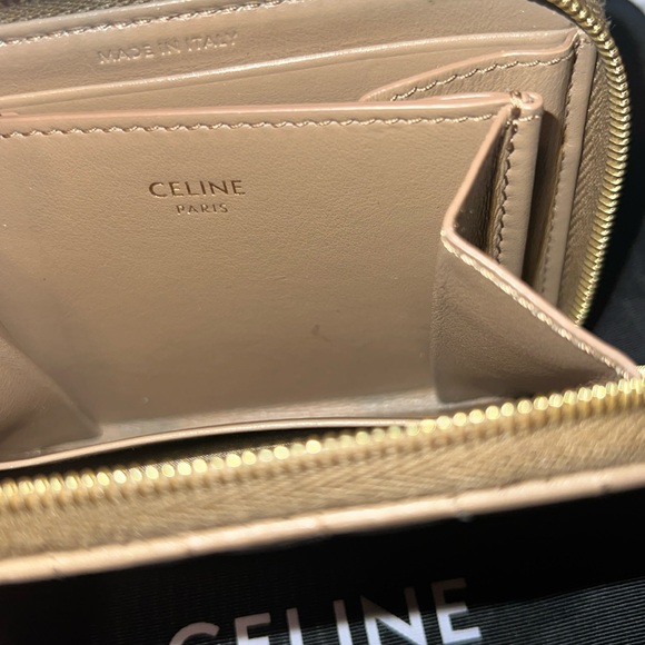 Celine small leather zip wallet - Picture 8 of 10